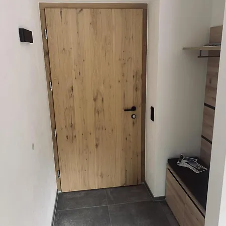 Apartment Troger *